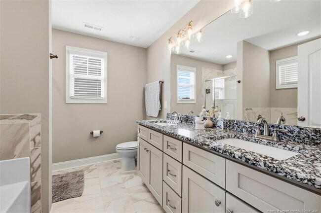 Building Photo - 3382 Scotscraig Rd