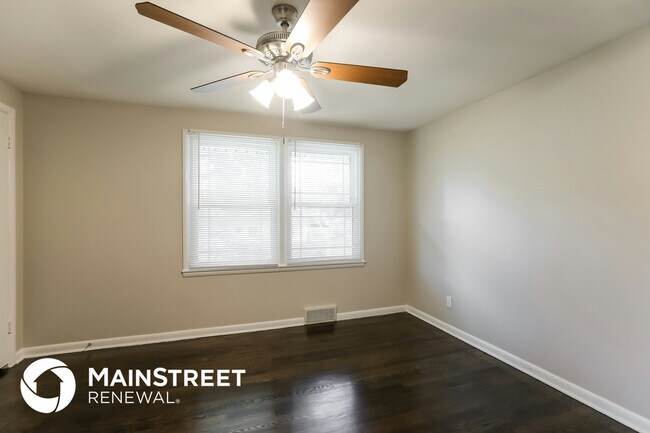 Building Photo - 7730 W 96th St