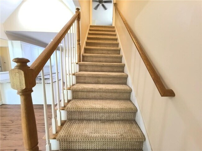 Building Photo - 4009 Treemont Ln
