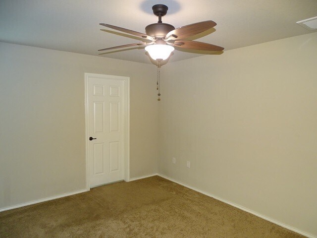 Building Photo - 5826 Grandwood Dr