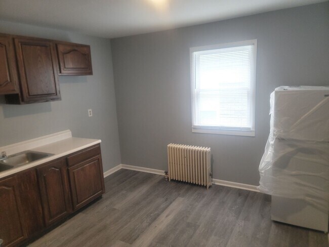 Building Photo - *3 North Main Street