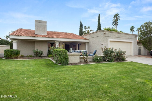 Building Photo - 8649 N Willowrain Ct