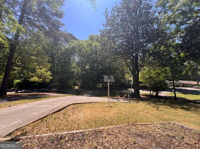 Building Photo - 1947 Kenwood Pl SE