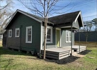 Building Photo - 1103 W 18th St