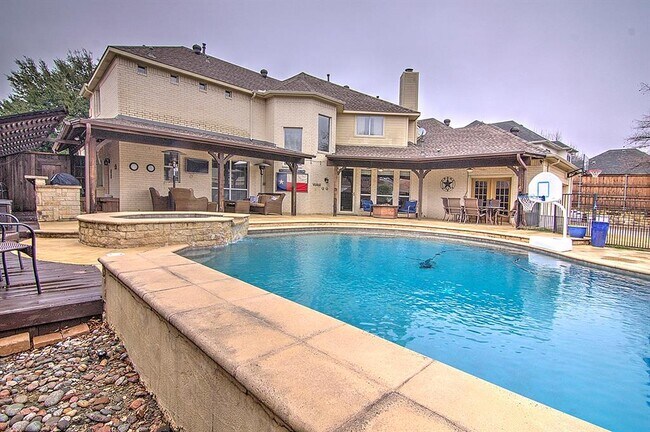 Building Photo - 4204 Lorimar Dr