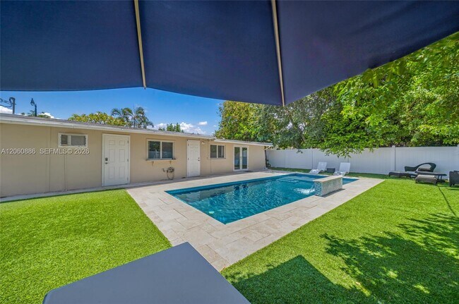 Building Photo - 1837 NE 48th Ct
