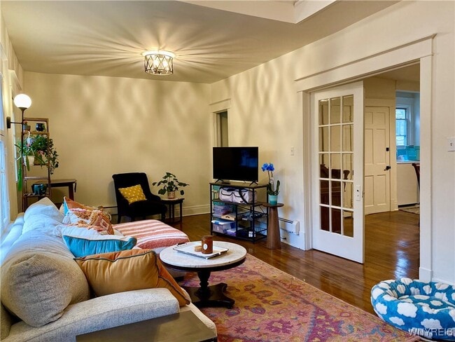 Building Photo - 286 Ashland Ave