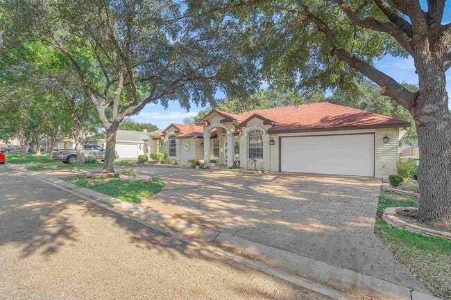 Building Photo - 3111 Persimmon Ct