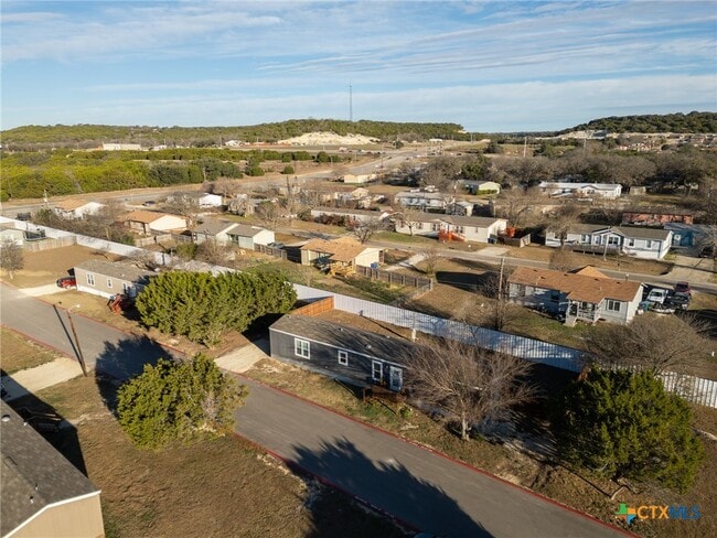 Building Photo - 2963 Barr Ln