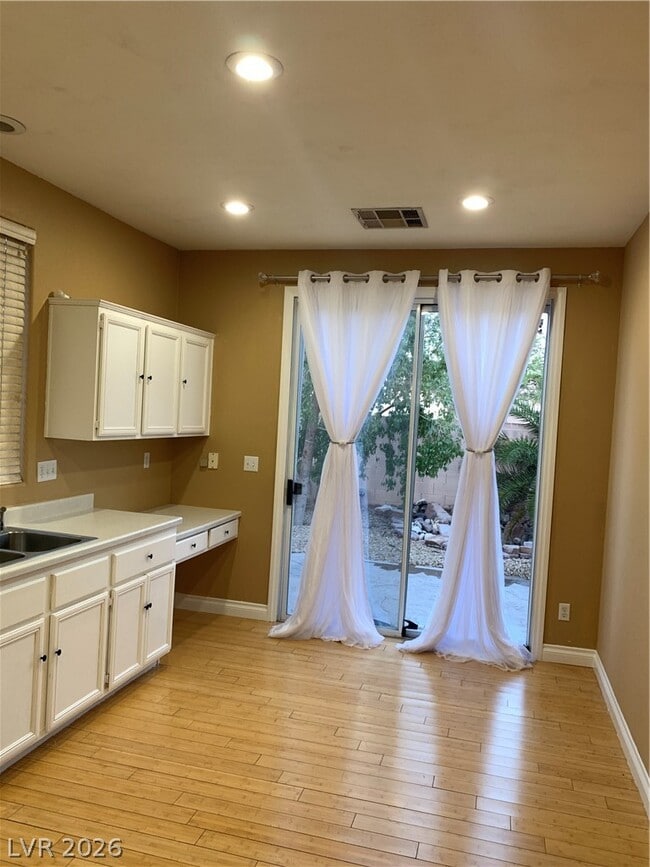 Building Photo - 306 Winery Ridge St