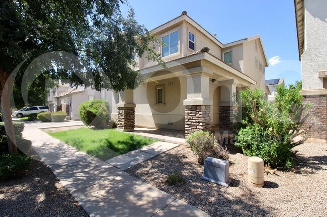 Primary Photo - 4256 E Baylor Ln