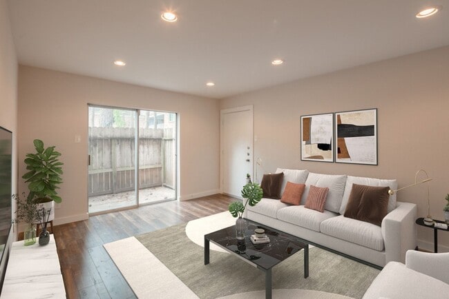 Building Photo - Move-in Ready Home for Lease by The Galleria!