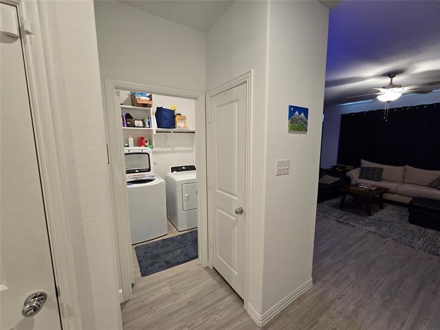 Building Photo - 605 Merriam Dr