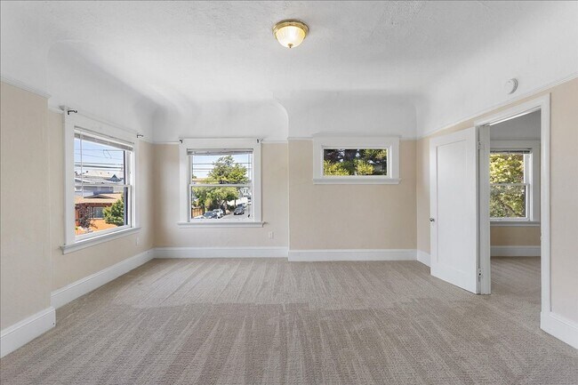Building Photo - San Jose Ave. 2300/2302