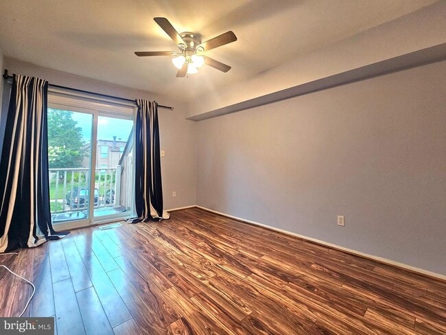 Building Photo - 8077 Pantano Pl