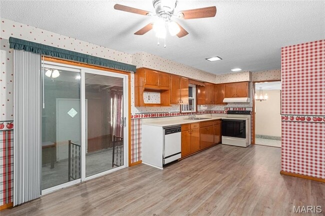 Building Photo - 107 Mark Trail Dr