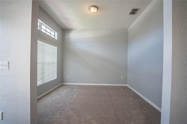 Building Photo - 233 Towhee Rd