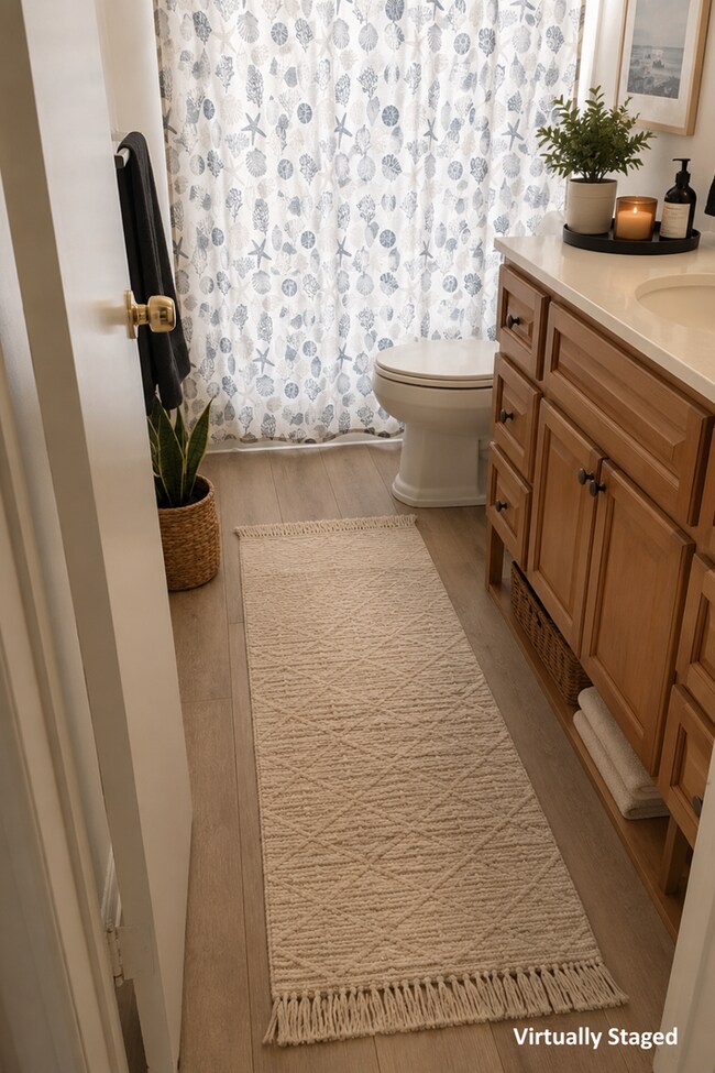 Interior Photo - 11811 Beverly