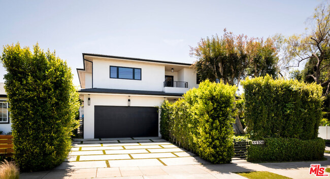 Primary Photo - 11328 Charnock Rd