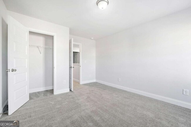 Building Photo - 3831 Brookburn Pk