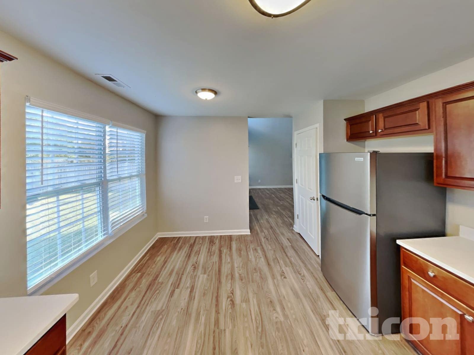 Building Photo - 693 Winners Point