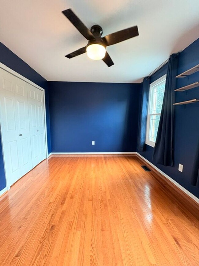 Building Photo - 18514 Gingerbread Ln