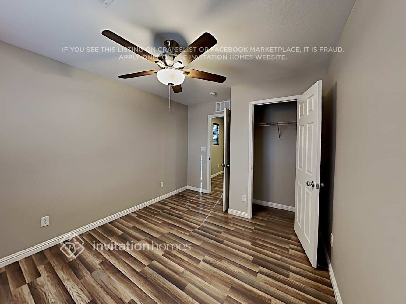 Building Photo - 7912 Point Oaks Ct