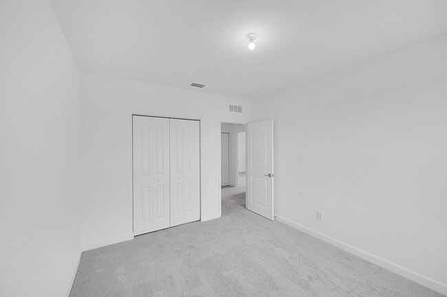 Building Photo - 6433 Cedar Pl