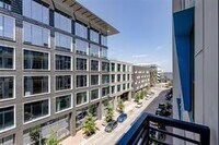 Building Photo - 1701 Simond Ave