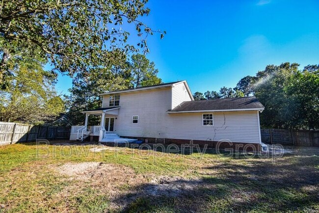 Building Photo - 624 Porter Rd