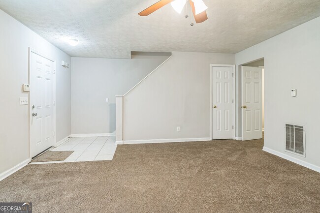 Building Photo - 5638 Fair Creek Way