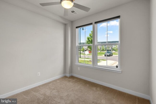 Building Photo - 7735 Steatite Ln
