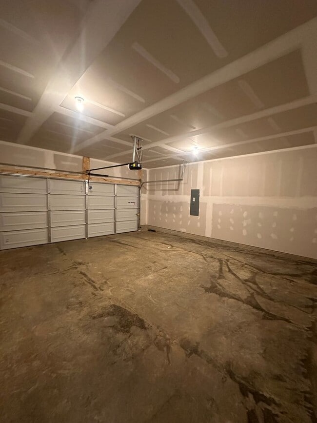 Building Photo - New Construction 4BR/3BA Home for Rent!