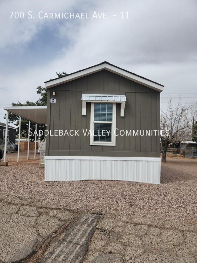 Primary Photo - Beautiful 2 Bed 2 Full Bath Manufactured Home