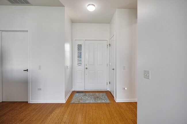 Building Photo - 12333 Black Oak Trail