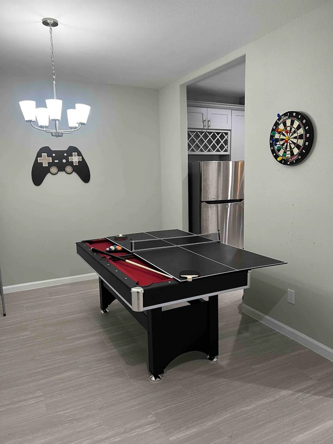 Game Room - 4616 Galesburg St
