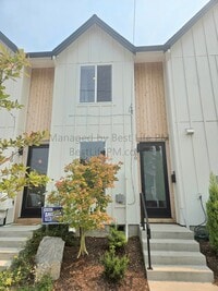 Building Photo - 310 NE 58th Ave