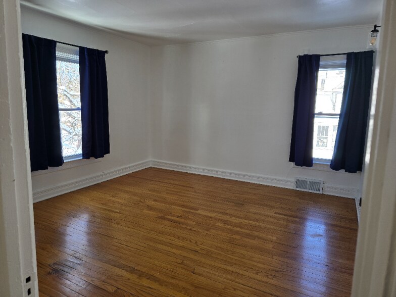 Building Photo - 1105 Wheeler St