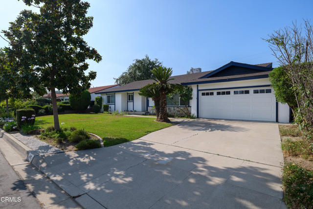 Building Photo - 142 W Santa Anita Terrace
