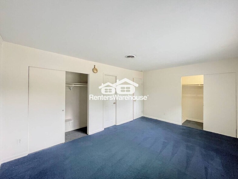 Building Photo - 3313 Shasta Ct