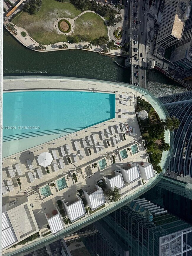 Building Photo - 300 Biscayne Blvd Way