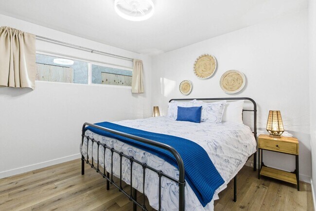 Building Photo - 1135 Florida St