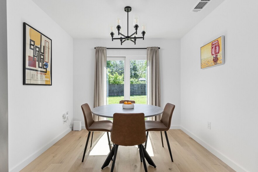 Dining Room - 5803 Blythewood Dr