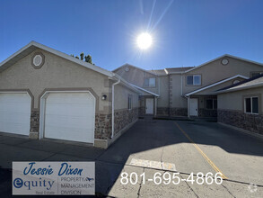 Building Photo - 2359 N 275 E