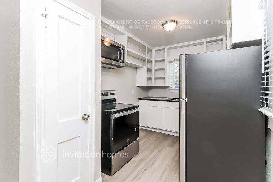 Building Photo - 3409 Whittier St