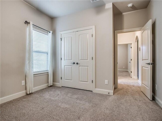 Building Photo - Lone Oak Lakes - Deer Creek Schools - 3 Bed | 2.5 Bath | 3 Car Garage | Bonus Room | Storm Shelte...