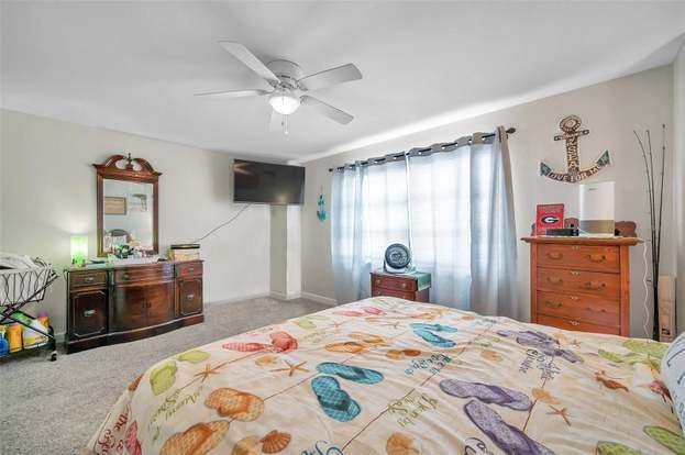 Building Photo - 7200 Sunshine Skyway Ln S
