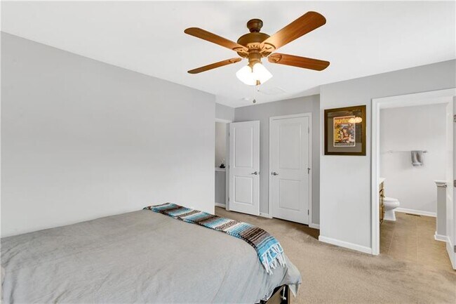Building Photo - 1503 Pointe View Dr