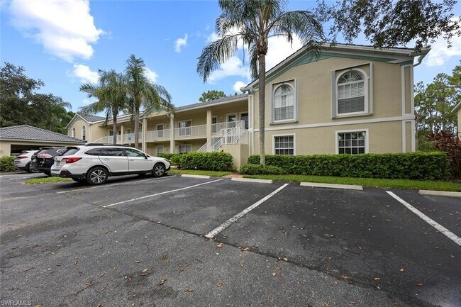 Building Photo - 25727 Lake Amelia Way