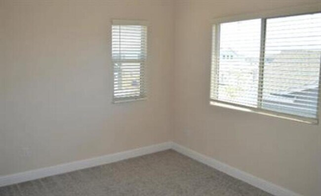 Building Photo - 2406 Gabriel Dr